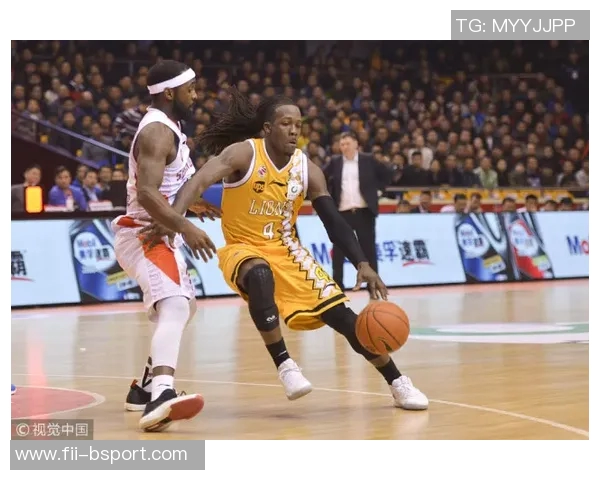 广厦两外援状态一喜一忧,福特森的三分包去哪了?——篮球场上的战术变革与未来展望