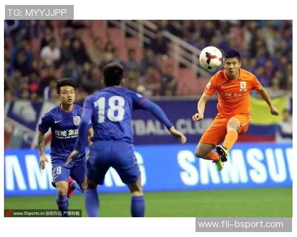 半场战报：比利亚雷亚尔1-1马略卡，赫拉德-莫雷诺建功，萨穆-科斯塔破门